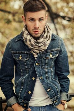 Men Outfits Old Money, Mens Denim Jacket Outfit, Old Money Jeans, Outfit With Scarf, Jean Jacket Outfits Men, Mens Jean Jacket, Jacket With Scarf, Outfit Herren, Ropa Semi Formal