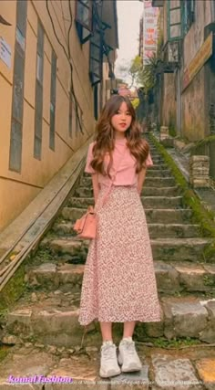 00s Mode, Mode Ulzzang, Long Skirt Fashion, Korean Outfit Street Styles, Korean Casual Outfits, Outfit Jeans, Korean Girl Fashion, Ulzzang Fashion, Maxi Skirts