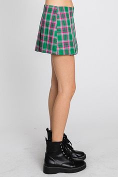 This high-waisted mini skort features a classic plaid print and stylish pleats, making it a great choice for both casual and dressy occasions. It's gonna look supercute with all your Marshall green! The side zipper adds a touch of convenience, making this skirt the go-to option for game day. Get ready to embrace a preppy, sexy, and confident look!100% polyester Hair Wrap Scarf, Plaid Mini Skirt, Plaid Print, Scarf Hairstyles, Hat Hairstyles, Fashion Tops, Fashion Lifestyle, Game Day, Side Zipper