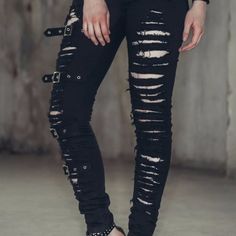 Devil Fashion Ripped Jeans Size 3xl Fits In A Smaller Size 15/16 Like New Without Tags Gothic Inspired Outfits, Ripped Joggers, Arcane Aesthetic, Ripped Black Jeans, Rocker Fashion, Pants Drawing, Ripped Jeans Style, Ripped Pants, Torn Jeans