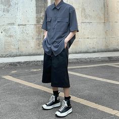 Converse Costume, Converse Fits, Guys In Skirts, Guys Fashion Casual, Minimalist Fashion Men, Shirt Dress Outfit, Mens Trendy Outfits, Large Clothes