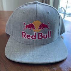 Red Bull Snapback Gray Hat Cap New Without Tags Red Snapback Fitted Hat, Red Snapback Casual Fitted Hat, Red Casual Snapback Fitted Hat, Casual Red Snapback Hat With Flat Bill, Casual Red Fitted Hat With Flat Brim, Casual Red Flat Bill Baseball Cap, Casual Red Fitted Cap, Casual Red Baseball Cap, Casual Red Snapback Hat