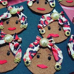 gingerbreads decorated with bows and hair clips