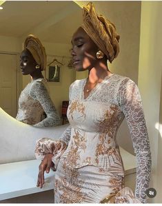 Modern Asoebi Styles, Aseobi Style With Damask, Brocade Owambe Styles, Brocade Styles For Wedding, Brocade Gown Styles Aso Ebi, Aseobi Design 2024 Lace Styles, Nigerian Brocade Styles, Aso Ebi Damask Styles, Brocade Blouse Designs Latest Nigeria