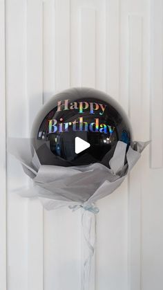 Money Balloon Surprise, Money Surprise Ideas, Money Balloon, Balloon Hacks, Balloon Surprise, Money Gifts, Creative Money Gifts, Bubble Balloons, Birthday Stickers