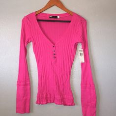 Pink Long Sleeve V-Neck Shirt Hot Pink Clothes, Vintage Long Sleeve Shirts, Thrift Board, Vampire Diary, Clothing Board, Hot Pink Tops, Henley Long Sleeve, 2000s Clothes, Y2k Long Sleeve