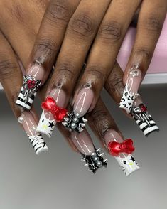 Rockstar Hello Kitty, Punk Hello Kitty, Hello Kitty Nail Art, Kitty Nail Art, Hello Kitty Nail, Kitty Nail, Junk Nails, Kitty Nails, Hard Nails