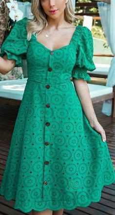 Lace Frocks, Casual Frocks, Simple Frocks, Frock For Women, Long Dress Design, Trendy Dress Outfits, Classy Dress Outfits, Frock Design