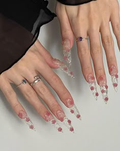 Маникюр/педикюр Спб | my legendary wedding nails🥀 | Instagram Angelic Nails, Hello Nails, Claw Nails, Goth Nails, Glamorous Nails, Pretty Gel Nails, Nails Desing