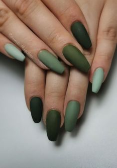 19 Stunning Matte Nail Colors for Winter 2023-2024 - thepinkgoose.com Nail Colors For Winter, Matte Green Nails, Matte Nail Colors, Matte Nail, Matte Nails Design, Green Nail, Black Nail