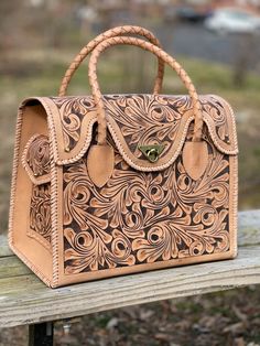 Hand-tooled Leather Large Weekender "ROMMY" by ALLE Western Bags, Riding Bag, Tooled Leather Handbags, Fancy Purses, Tooled Leather Bag, Leather Crafting, Long Flight, Leather Weekender, Leather Workshop