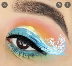 Beach Eye Makeup, Makeup Blue Eyeshadow, Applying Eyeshadow, Eyeshadow Designs, Pale Skin Makeup, Eye Makeup Cosmetics, Ocean Eyes, Face Paint Makeup