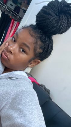 Pink And Black Sew In Leave Out, Old Knotless Braids Hairstyles, Weave Hairstyles Braided, Pretty Braids, Cute Box Braids, Cute Braided Hairstyles, Curly Hair Styles Easy, Quick Braided Hairstyles