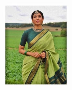 Kanchivaram Saree, Brocade Saree, South Silk Sarees, Women Saree, Mysore Silk, South Indian Sarees, Saree For Women, Stylish Blouse Design, Green Saree