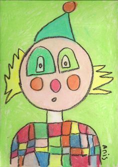 a child's drawing of a clown wearing a green hat