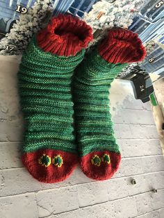 Ravelry: Very Hungry Tube Socks pattern by Norah Pfingsten The Very Hungry Caterpillar, Crochet Socks, Sock Knitting Patterns, Eric Carle, Very Hungry, Very Hungry Caterpillar, Hungry Caterpillar, Knit Picks, Sock Patterns