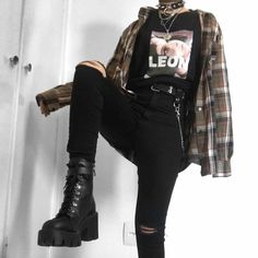 Cute Edgy Outfits, E Girl Outfits, Diy Kostüm, Aesthetic Grunge Outfit, Archive Fashion, Alt Fashion, Alternative Outfits, Edgy Outfits, Retro Outfits