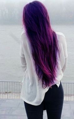 I want this hair color, but mine would be a darker shade cause it may be light but it also seems darker sometimes and I am not bleaching my hair Extension Inspiration, Trendy We Fryzurach, Nice Hair, Fuller Hair, Scene Hair, Hair Blog, Colored Hair