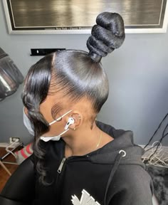 Sleek Weave Bun, Slick Knot Bun, Bun Updo Hairstyles For Black Women, Knot Bun Hairstyles, Knot Bun