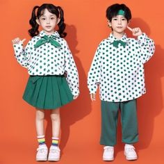 Boys girls hiphop choir costumes Children's Cheerleading Performance uniforms dark green polka dot kindergartent  Sports Games Class clothes for baby Class Outfit, Green Polka Dot, Sports Games, Choir, Cheerleading