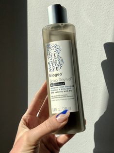 Briogeo Scalp Revival MegaStrength Dandruff Shampoo Review | POPSUGAR Beauty Briogeo Scalp Revival, Face Skin Care Routine, Routine Aesthetic, Shampoo Reviews, Dandruff Shampoo, Air Dry Hair, Moisturizing Conditioner, Anti Dandruff