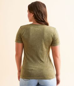 BKE Core Contour Top - Green S/M, Women's Militaryolive Washed scoop neck seamless top Bust measures 30 on size S/M Body length 22 on size S/M. 92% Nylon 8% Spandex. Machine wash cold. Do not bleach. Lay flat to dry. Do not iron. Do not dry clean. Apparel & Accessories > Clothing > Shirts & Tops Green Moisture-wicking Short Sleeve Tops, Seamless Top, Women Shirts Blouse, Apparel Accessories, Scoop Neck, Shirt Blouses, Shirts Tops, Womens Shirts, Womens Tops