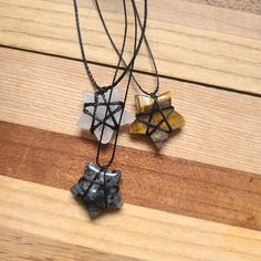 Crystal star wrapped in black macrame cord. Necklace length is 20 inches at longest but is adjustable. Ships in 1-2 days. Jewelry Knots Crystal, Therian Necklace, Grunge Crafts, Crystal Necklace Diy, Star Macrame, Star Gifts, Totem Necklace, Star Jewellery, Witchy Gifts