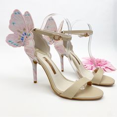 Nwob Sophia Webster Chiara Butterfly Wing Embroidered Leather Pastel Bridal Wedding Stiletto Heels Sandals Shoes: Pink/Nude/Pastel. Size 41/Us 10.5. New Condition! Measurements: Heel 4” All Measurements Are Approximate. Check Out The Other Items In My Closet. Bundle Up For A Private Discount! Ships Fast! Sophia Webster Chiara Butterfly Embroidered Leather Pastel Bridal Stiletto Shoes Elegant Heels For Spring Reception, Cream Open Toe Wedding Shoes For Gala, Open Toe Wedding Heels With Branded Heel Counter, Open Toe Heels With Branded Heel Counter For Wedding, Elegant High Heel Embroidered Sandals, Embroidered High Heel Sandals For Party, High Heel Sandals For Reception, Embroidered Pointed Toe Wedding Shoes For Party, Embroidered Pointed Toe Wedding Shoes