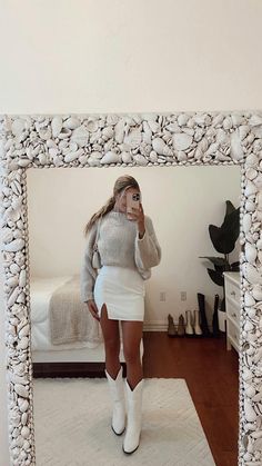 Expensive Fits Aesthetic, Nashville Winter Bachelorette Party Outfit, Cold Graduation Outfit, High School Banquet Outfit, Fall Outfits White Skirt, Cold Weather Bachelorette Outfit, Winter Recruitment Outfits, Spring Rush Outfits, Fall Bachelorette Outfit