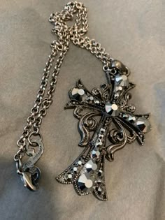 Gunmetal Cross Metal Jewelry, Black Metal Cross Necklace With Adjustable Chain, Princesa Emo, Ribbon Cross, Crystals Beautiful, Goth Jewelry