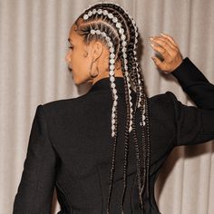 Alicia Keys Braids, Celebrity Hair Trends, Bold Hair Color, Stitch Braids, Natural Hair Twists, Alicia Keys, Beautiful Curls, Cornrow Hairstyles, Sleek Hairstyles