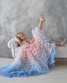 #kidsfashion #childrensfashion #kidsclothing #fashionforkids #kidstyle #trendykids #kidswear #fashionablekids #kidsclothes #kidsclothingstyle #kidsclothingtrends #kidsclothinginspo #kidsclothingideas #kidsclothingbrand #kidsclothinghaul Tulle Dress Party, Ball Gown With Train, Prom Dress Ball Gown, Maxi Prom Dress, Baby Girl Princess Dresses, Princess Dress Kids, Dress Ball Gown, Toddler Flower Girl Dresses