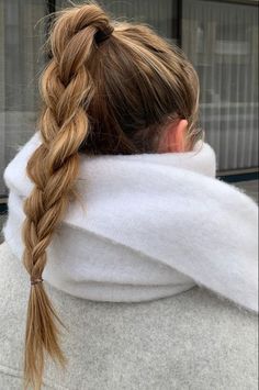 Plats Hairstyles, Hair Updos Easy, Updos Easy, Hair Pics, Easy Hair Updos, Blonde Hair Looks, Work Hairstyles