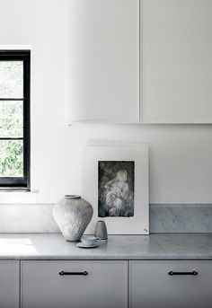 the instagram page shows an image of a vase on top of a kitchen counter