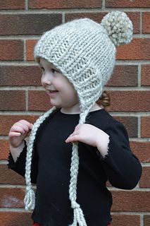 Using super bulky yarn, this adorable hat knits up in just an hour or two. It is sure to keep the toddler in your life warm and cozy! Toddler Hat Pattern, Toddler Hats, Witch Crafts, Yarn Patterns, Crochet Idea, Knit Ideas, Yarn Craft, Super Bulky Yarn, Quick Knits