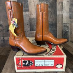 Mens Extra Narrow. In Excellent Condition. Hardly Worn. Comes With Original Box. Shipping With Usps Priority Mail. Pointed Toe Cowboy Boots, Cowboy Boots Mens, Mens Cowboy, Boots Mens, Pointed Toe Boots, Justin Boots, Toe Boots, Cowboy Western, Mens Shoes Boots