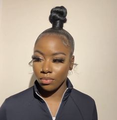 Slick Back Ponytail Knot Bun, High Sleek Bun Black Women, Slick Back Bun With Extensions, Top Knot Bun With Weave, Slik Back High Pony, Top Bun Hairstyles For Black Women, High Bun Hairstyles For Black Women, Slik Bun Hairstyle Black, Bun Hairstyles For Black Women