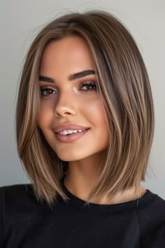 Bob mit gerader Kante: 57+ Styles » Blunt Bob ✓ Chinlong Bob ✓ Long Bob ✓ Micro Bob ✓ Pixie Cut [ ➳ Jetzt inspirieren lassen! ] Balayage Hair Long Bob, Shatter Bob Haircut, Long Bob Haircuts Blonde, Light Brown Balayage Bob, Bluntcut Bob Chin Length, Long Bob Balayage Brunette, Centre Parting Bob, Light Brown Long Bob, Blonde Bob Highlights