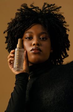 What it is: A lightweight, nongreasy heat protectant that guards curls and coils from the effect of heat damage while providing a healthy luster.Who it's for: Ideal for curly, coily and tight hair textures.What it does: The spray helps safeguard curls and coils from heat damage using crambe abyssinia seed oil, sunflower oil and jojoba oil. The nongreasy solution also provides stretched styles, silk presses and blowouts with a healthy luster. Use before styling with heat. Founder Tracee Ellis Ros Heat Protectant Spray, Heat Protectant, Heat Damage, Silk Press, Sunflower Oil, Dry Hair, Seed Oil, Jojoba Oil, Heat