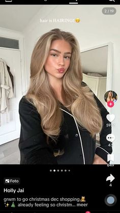 Tones Of Blonde, Dishwater Blonde Hair, Scandinavian Hairline, Soft Healthy Hair, Gold Jewellery Necklace, Beige Blonde Hair, Blonde Hair Transformations, Hair Color Options, Summer Recipe