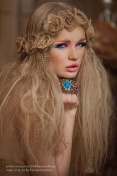 Hairdresser Inspiration, Editorial Hairstyles, Avant Garde Hair, Crimped Hair, Stanley Park, Crown Hair, Editorial Hair, Hair Shows