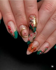 Fall Nail Art Ideas, Euphoria Nails, Hippie Nails, Fall Nail Art Designs, Seasonal Nails, Metallic Nails, Winter Nail Designs, Fall Nail Art, Fall Nail Colors