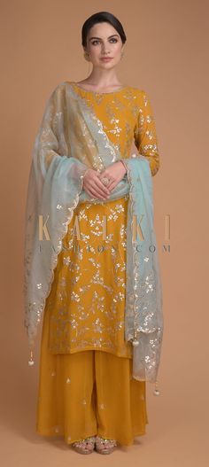 Mustard Colour Suit, Mustard Colour Combination, Green Anarkali Suits, Mustard Yellow Outfit, Haldi Dress, Salwar Kameez Online Shopping, Wedding Dresses For Women, Combination Dresses, Traditional Indian Clothing