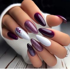 24 Count Press On Nails Almond Shaped Deep Purple With Glitter And Floral Design Comes With Jelly Glue And Nail File New Elegant Nails, Classy Nails, Chic Nails, Purple Nails, Almond Nails, Trendy Nails, Winter Nails, Simple Nails