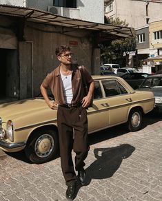 Men Summer Outfit Aesthetic Vintage, Coastal Grandfather, Nyc Going Out Outfit, Old Money New York, New York Outfits Winter Cold Weather, Nyc Going Out Outfit Night, New York Outfits Winter, New York Outfit Ideas, Street Fashion New York