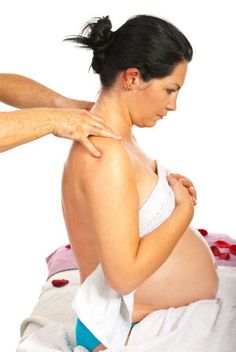 Everything You Need to Know About Prenatal Massage Therapy » Beauty News NYC - The First Online Beauty Magazine Foot Reflexology Massage, Pregnancy Massage, Massage Therapy Techniques, Prenatal Massage, Massage Business, Wellness Massage, Aroma Therapy, Sports Massage, Massage Benefits