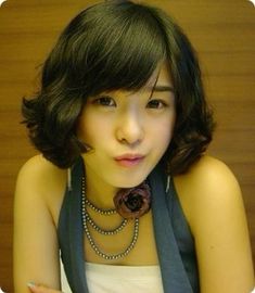 Motif Soutache, Curly Hairstyles Short, Asian Hairstyle, Hair Inspiration Short, Cut My Hair, Jolie Photo