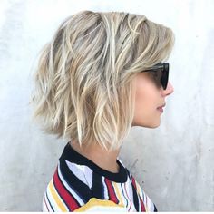 Chic Medium Bob Haircut for Women, Shoulder Length Bob Hairstyle Designs Champagne Blond, Bob Lung, Braid Hairstyle Ideas, Long Face Haircuts, Medium Bob Haircut, Thick Hair Cuts, Long Face Hairstyles, Medium Bob Hairstyles