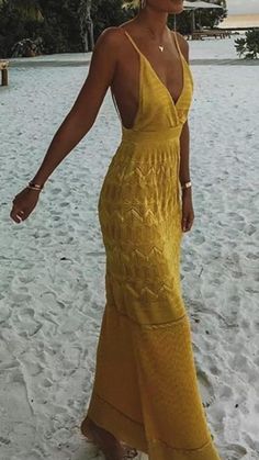 Summer Outfits Boho Chic, Beach House Outfit, Beachy Prom Dress, Greece Dresses, Beach Formal Dress, Elegant Summer Dresses, Europe Outfits, Looks Party, Mode Inspo