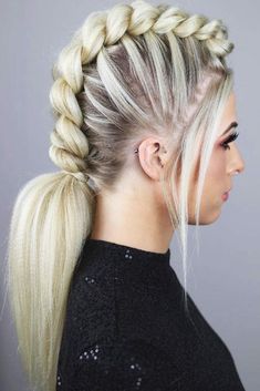 Dutch Mohawk Braided Ponytail #braids #ponytail #mohawk Ponytail Mohawk, Mohawk Ponytail, Mohawk Hairstyle, Mohawk Braid, Mohawk Hairstyles, Fishtail Braid, Trending Hairstyles, Braids For Long Hair, Braided Ponytail